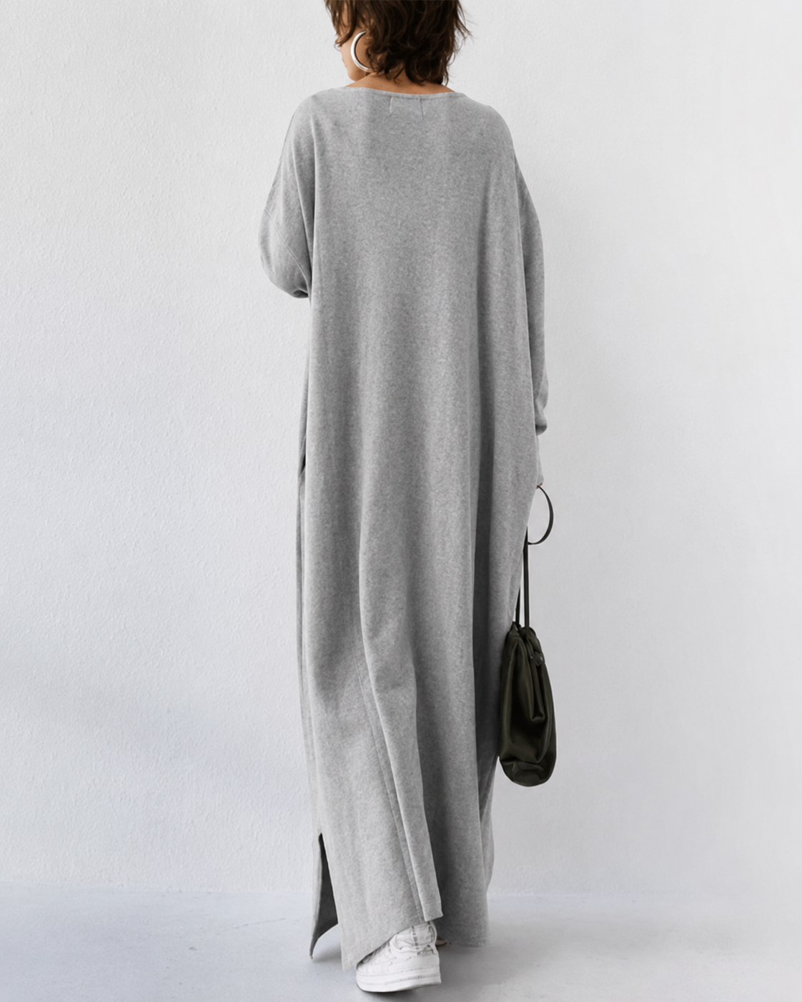 Shacora - Locker sitzendes V-Ausschnitt Maxi Kleid