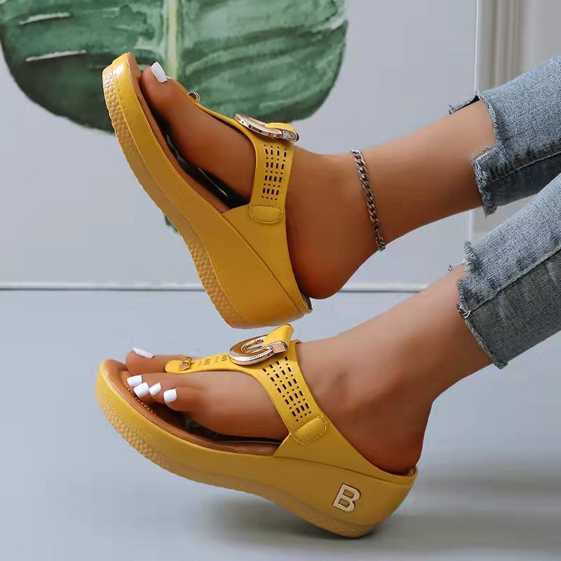 Rhia - Bequeme Damensandalen