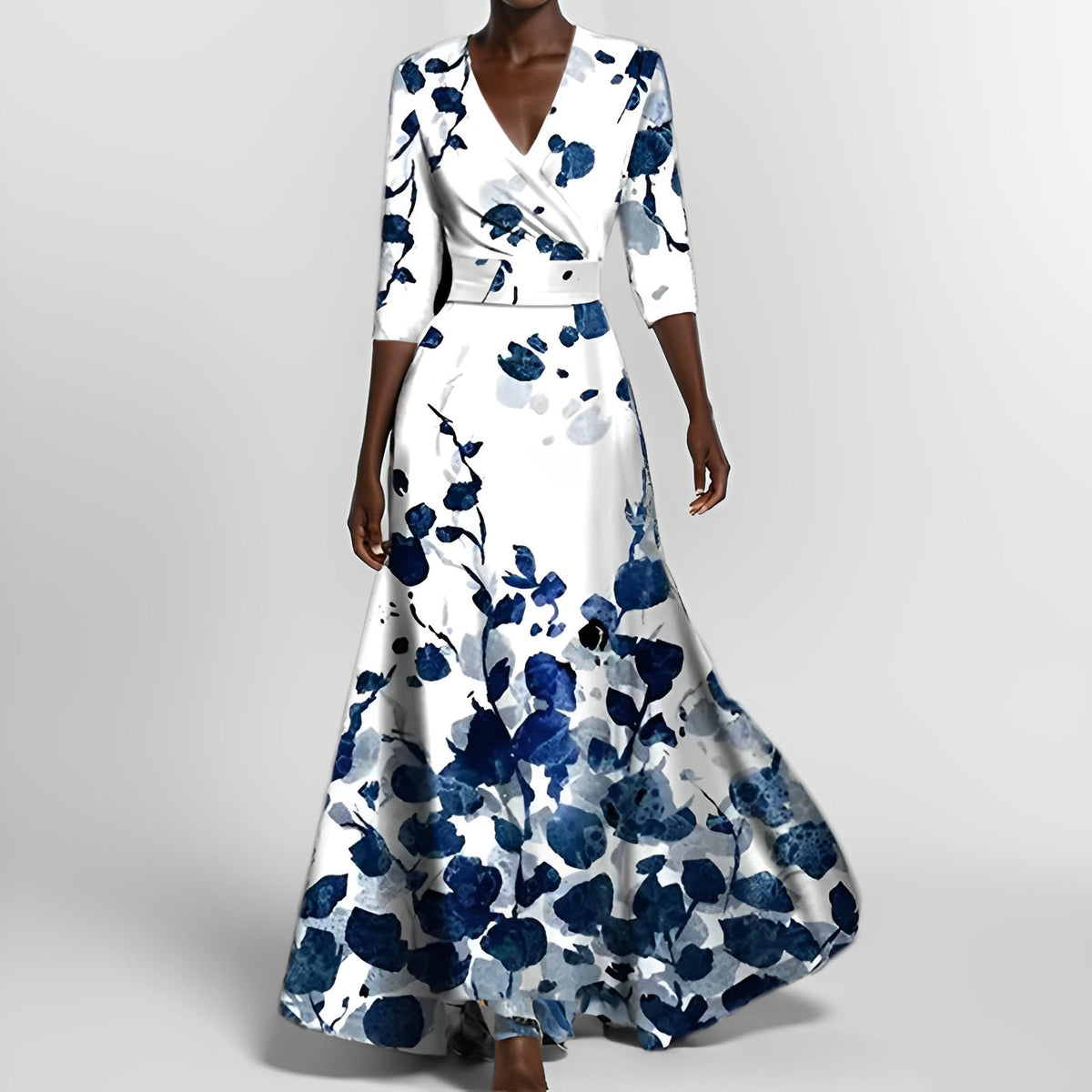 Delores - Langes Kleid mit floraler Gestaltung und langen Ärmeln