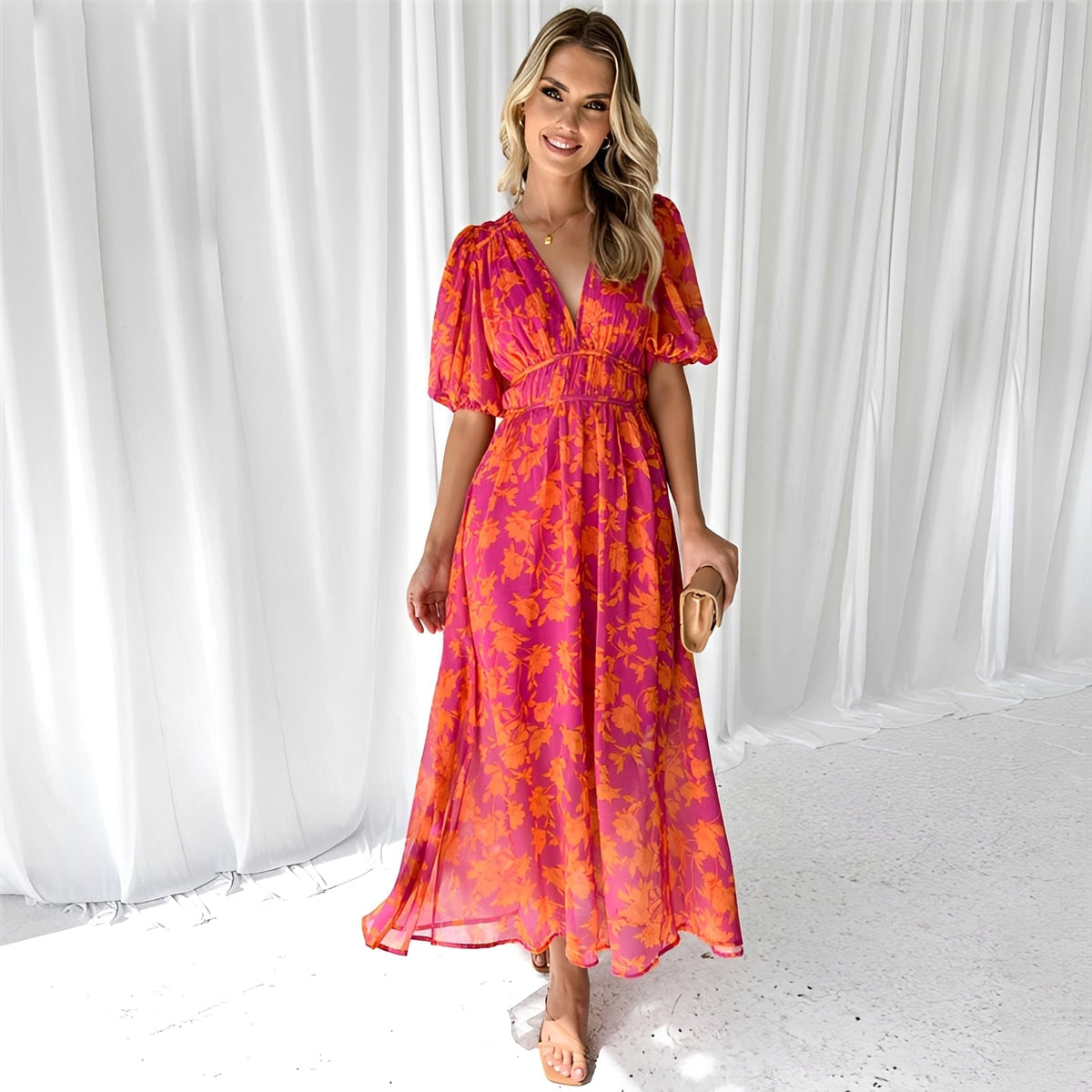 Louisa - Blumiges, bequemes Midikleid