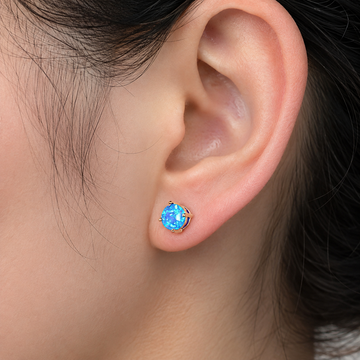 Camille – Elegante Ohrstecker in Opal