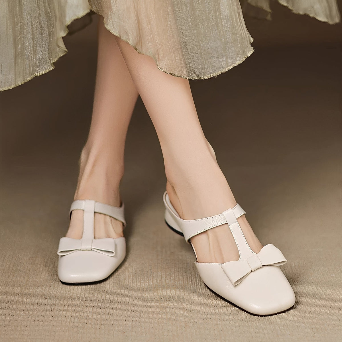Jean - Elegante Mules mit Schleife