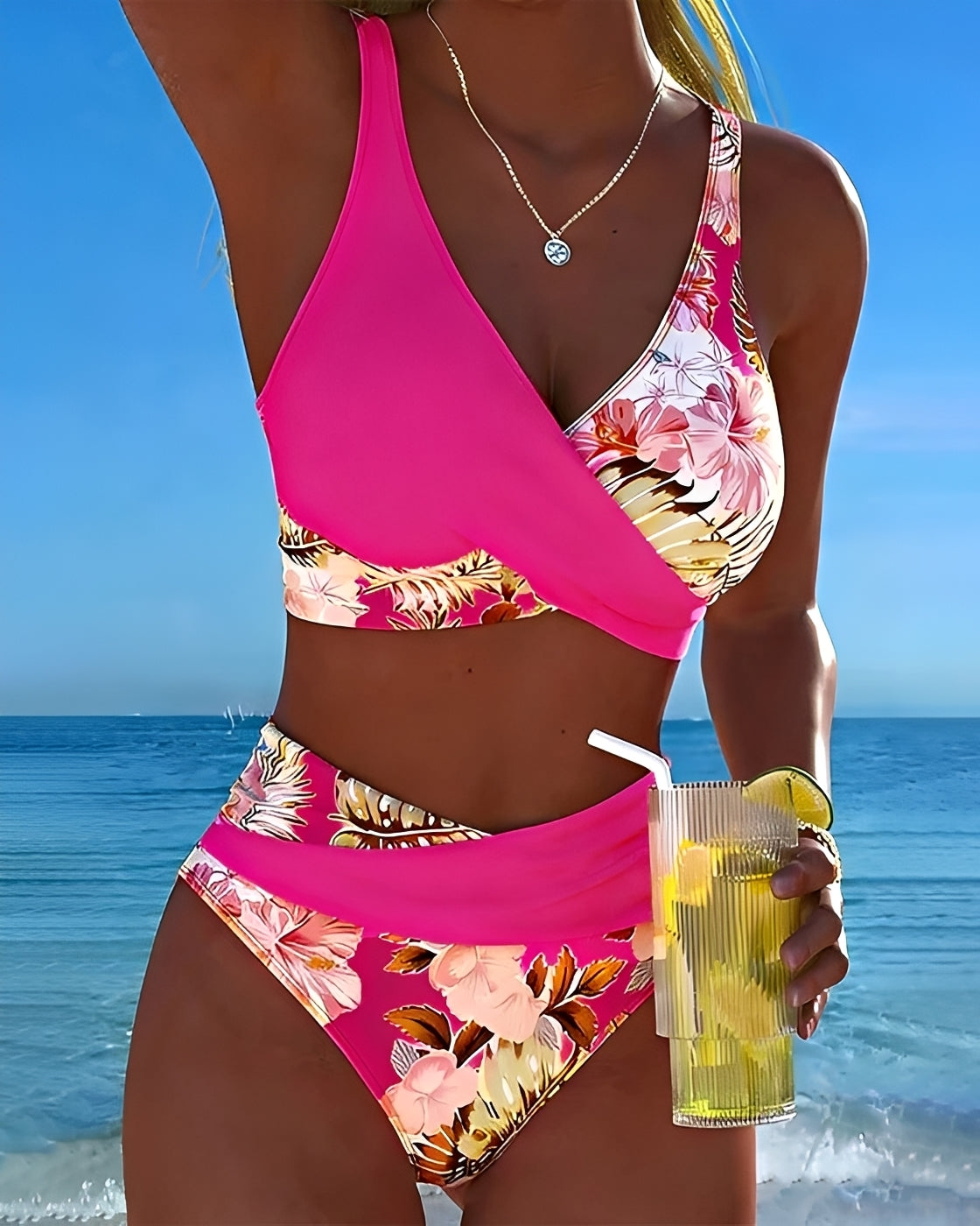 Eleri - Schicker Blumen-Bikini