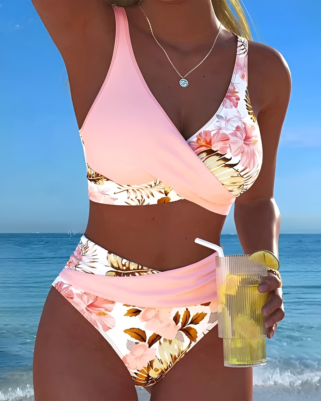 Eleri - Schicker Blumen-Bikini
