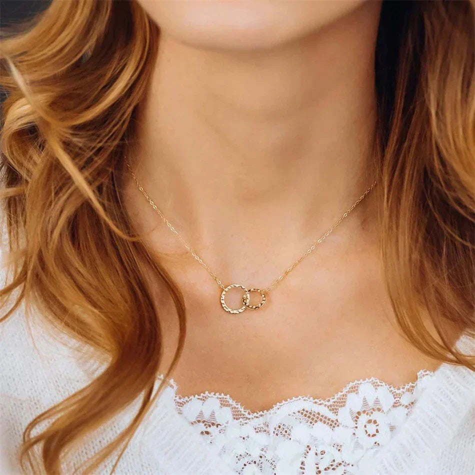 Isabelle - Goldringkette