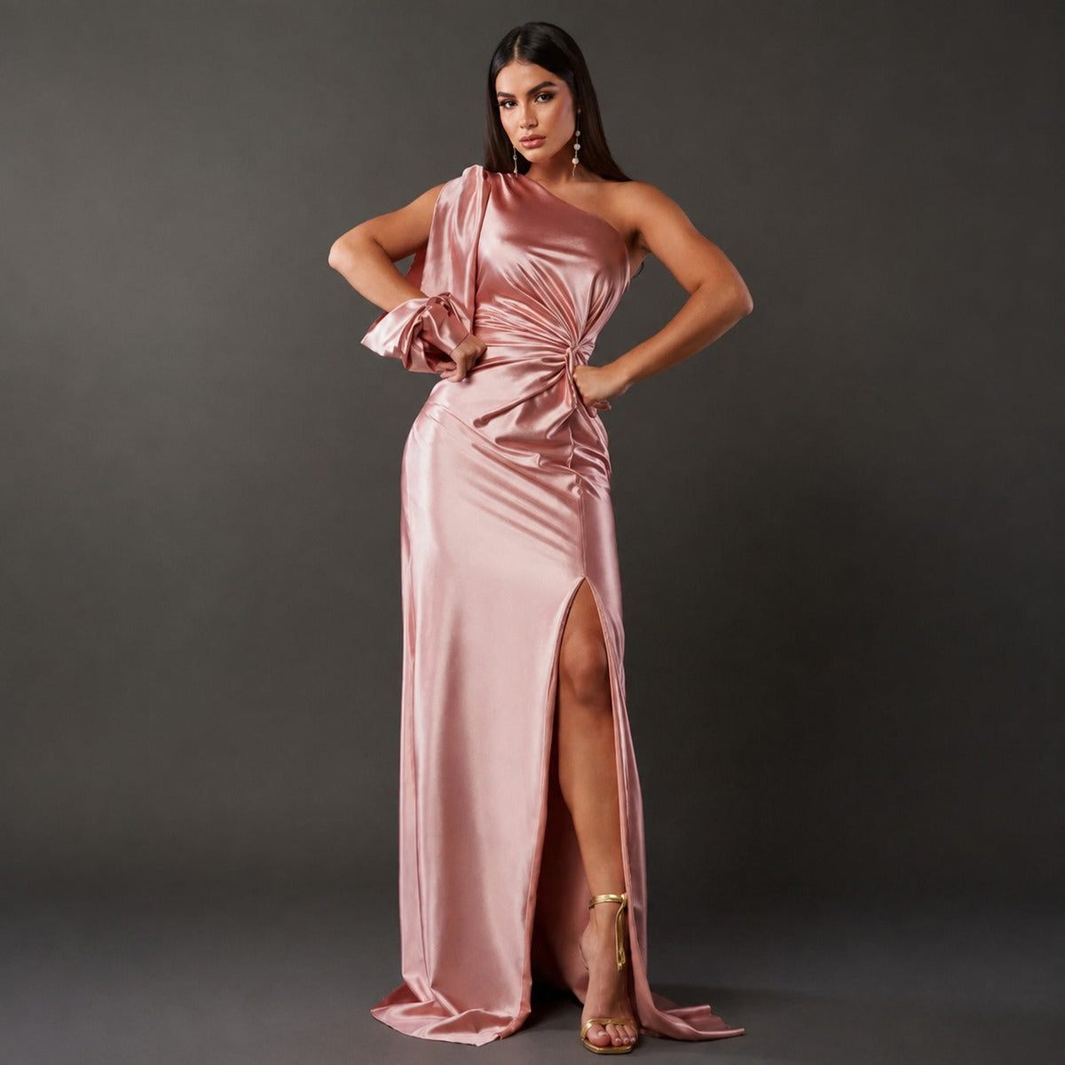 Fely - Schimmerndes Kleid mit einseitigem Schnitt