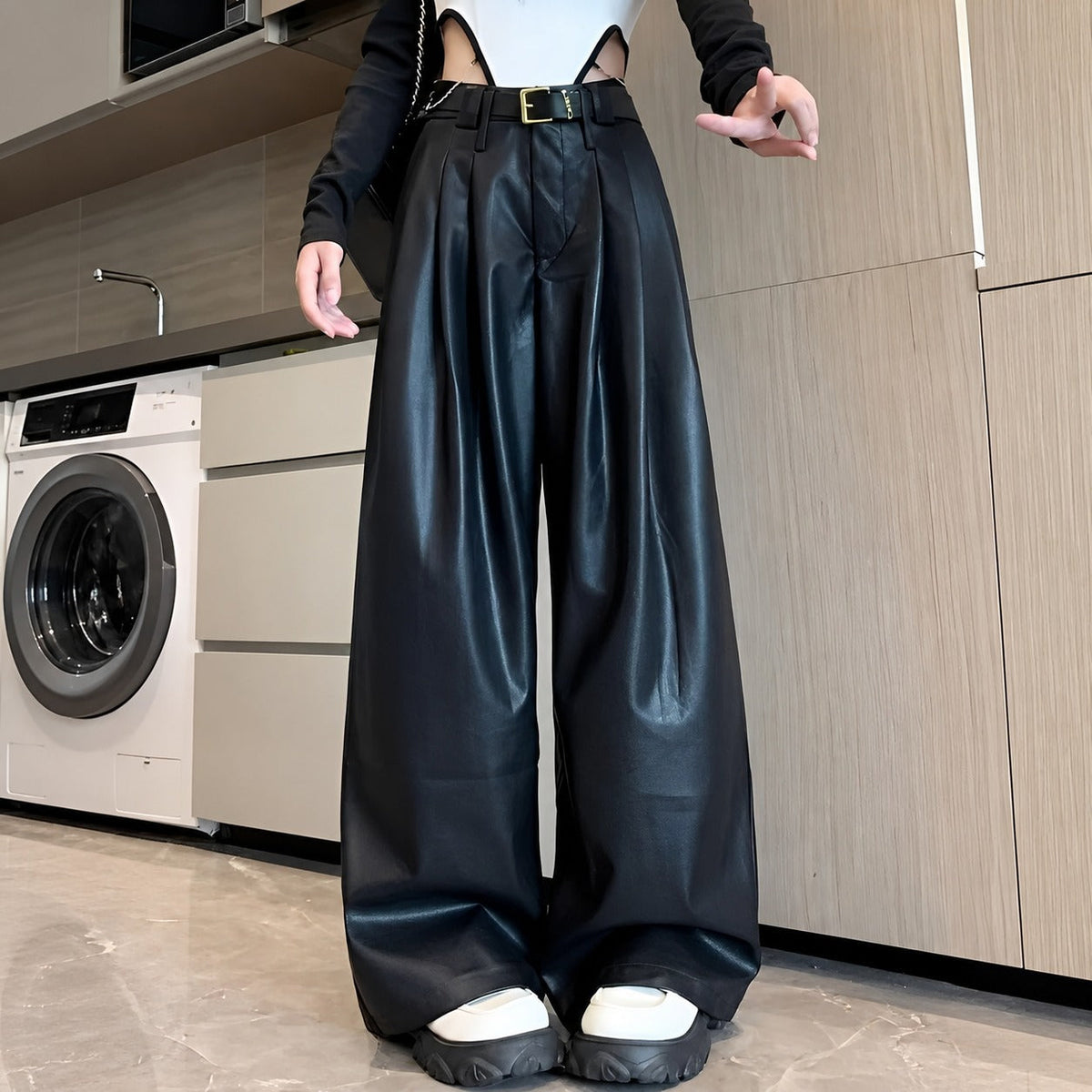 Lora - Damenhosen mit hoher Taille im klassischen Stil