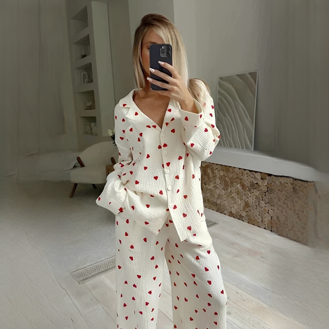 Eulalia - Stilvolles und behagliches Pyjama-Set