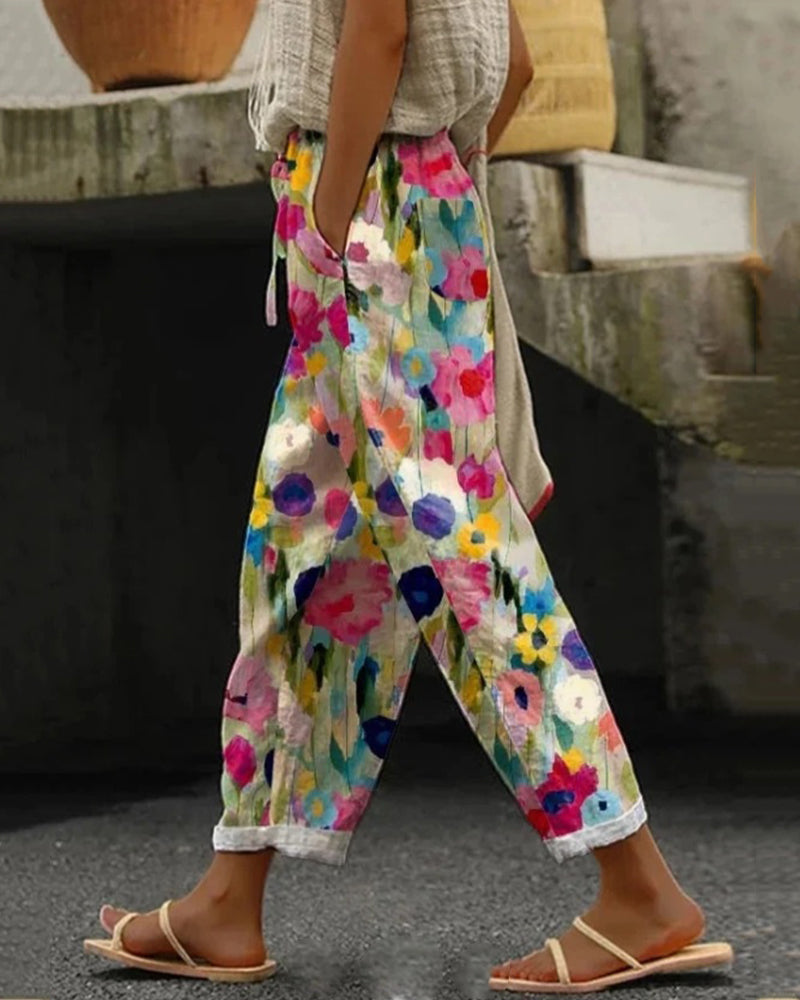 Selma - Freizeithose mit Blumenmuster