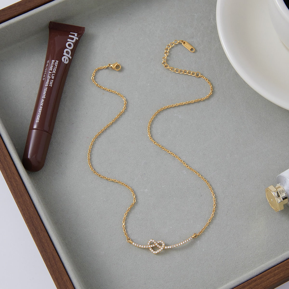 Valeria – Glänzendes Herz-Halsband